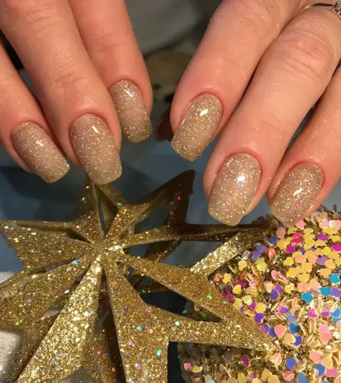 Golden sparkle — reference photograph